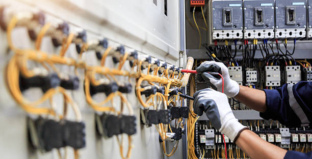 Professional Electrician technician working in Brooksville, MS